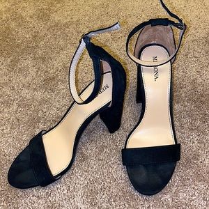 Block heeled sandals